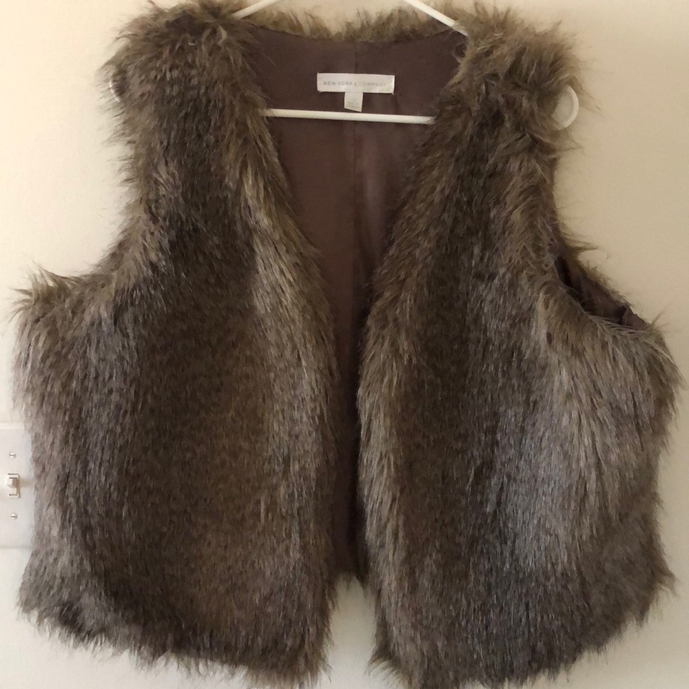 Faux fur vest